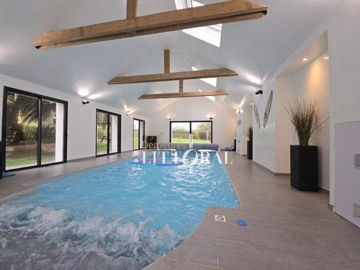 Luxury home in Bangor, Morbihan