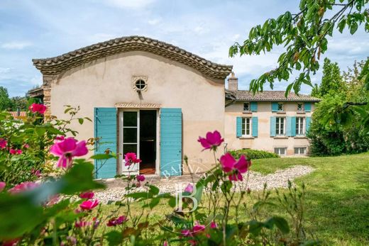 Luxe woning in Sainte-Foy-lès-Lyon, Rhône