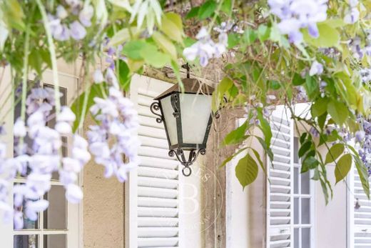 Luxury home in Versailles, Yvelines