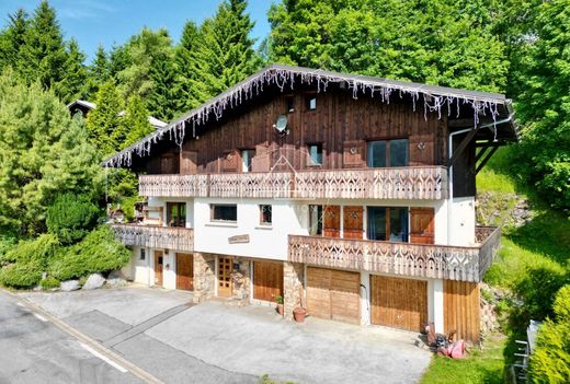 Chalet in Les Gets, Haute-Savoie