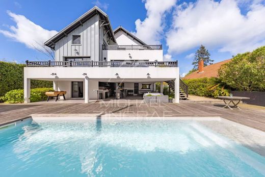 Luxus-Haus in Arcachon, Gironde