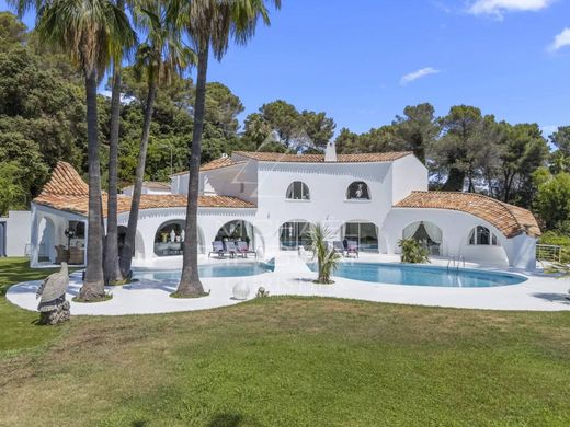 Villa in Mougins, Alpes-Maritimes