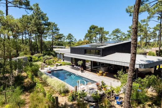 Luxury home in Lit-et-Mixe, Landes