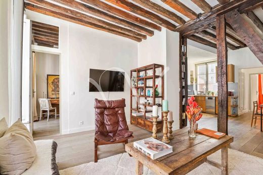 Apartment in Temple, Rambuteau – Francs Bourgeois, Réaumur, Paris