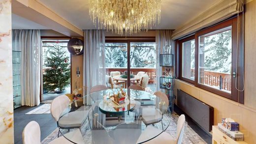 Appartamento a Courchevel, Savoia