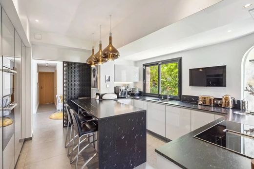 カンヌ, Alpes-Maritimesの高級住宅