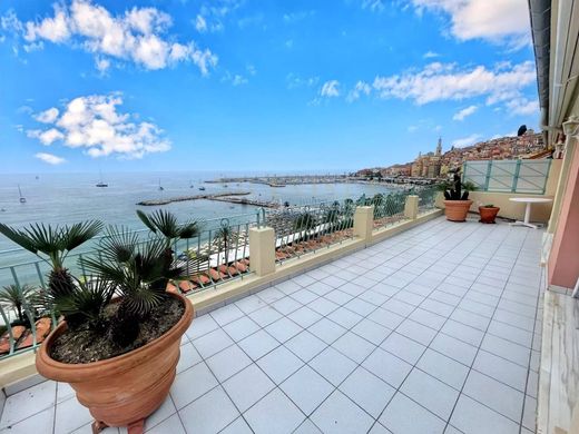 Apartment in Menton, Alpes-Maritimes