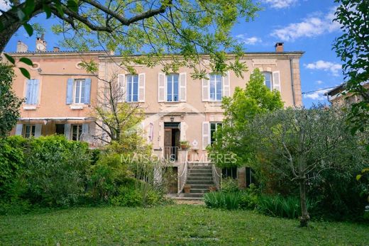 Luxury home in Apt, Vaucluse