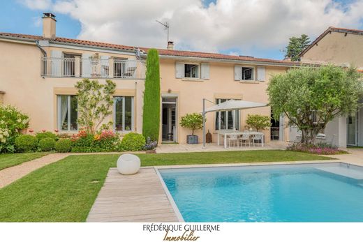 Luxury home in Dardilly, Rhône