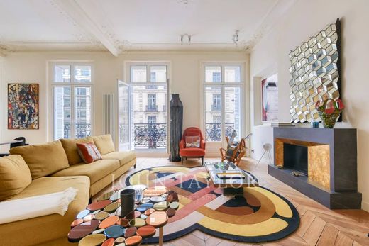 Apartment in Montorgueil, Sentier, Vivienne-Gaillon, Paris