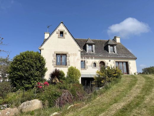 Luxury home in Pleumeur-Bodou, Côtes-d'Armor
