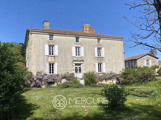 Luxury home in Talmont-Saint-Hilaire, Vendée