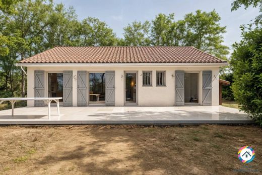 Luxury home in Montmerle-sur-Saône, Ain