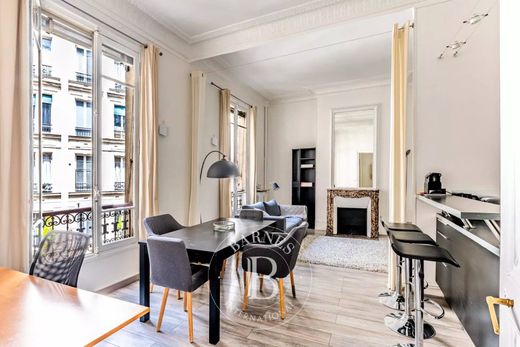 Apartment in Monceau, Courcelles, Ternes, Paris