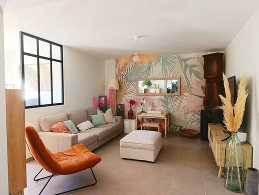 Chessy, Rhôneの高級住宅