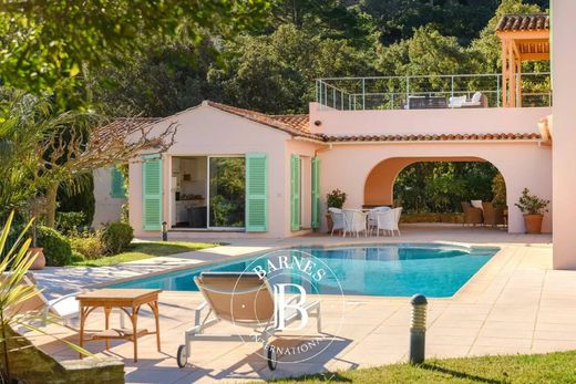 Luksusowy dom w Bormes-les-Mimosas, Var