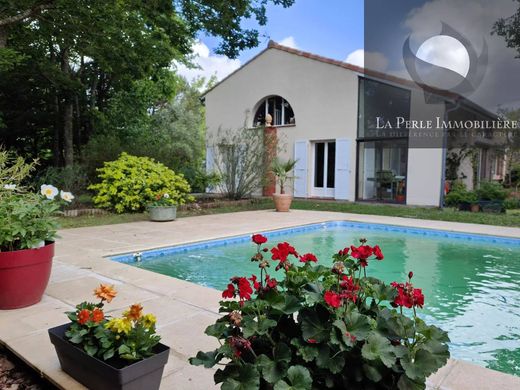 منزل ﻓﻲ Bruguières, Upper Garonne