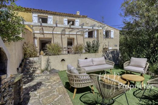 Luxury home in Rayol-Canadel-sur-Mer, Var