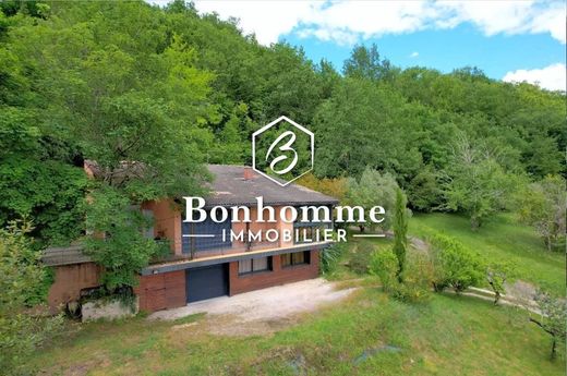 Quinsac, Girondeの高級住宅