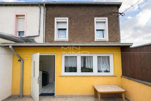 Maison de luxe à Differdange, Canton d'Esch-sur-Alzette