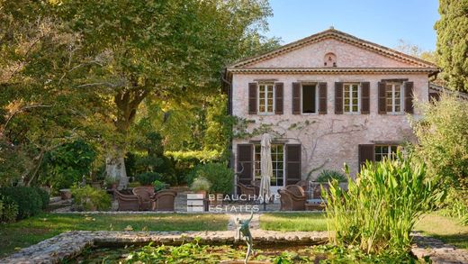 Villa in Mouans-Sartoux, Alpes-Maritimes