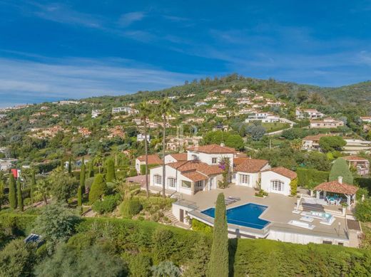 Villa in Mandelieu-la-Napoule, Alpes-Maritimes