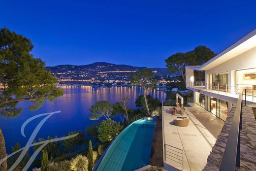 Luxury home in Saint-Jean-Cap-Ferrat, Alpes-Maritimes