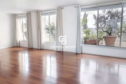 Apartament w Bordeaux, Gironde