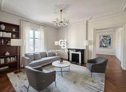 Apartment in Tours, Indre and Loire
