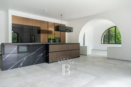 منزل ﻓﻲ Montchauvet, Yvelines