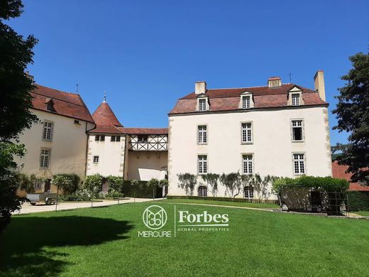 Castelo - Vandenesse-en-Auxois, Cote d'Or