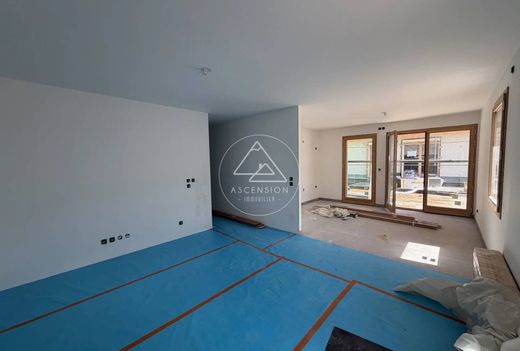 Apartment in Montriond, Haute-Savoie