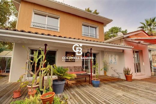 Luxury home in Arès, Gironde