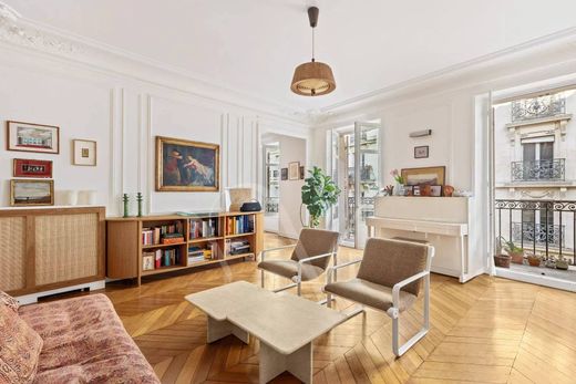 Apartment in Sorbonne, Jardin des Plantes, Saint-Victor, Paris