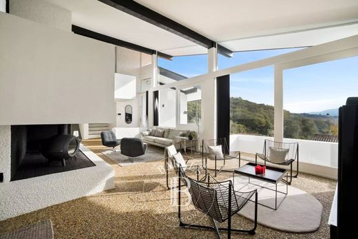 ‏בתי יוקרה ב  Villefranque, Pyrénées-Atlantiques