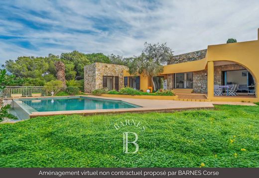 Villa en L'Île-Rousse, Alta Córcega