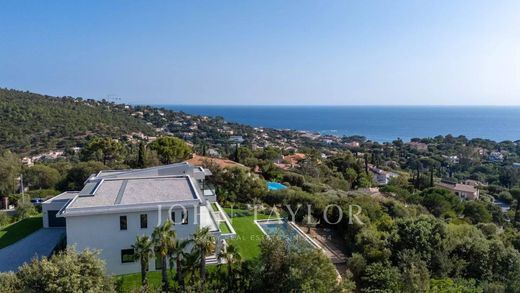 Luxury home in Roquebrune-sur-Argens, Var