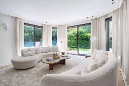 Daire Neuilly-sur-Seine, Hauts-de-Seine