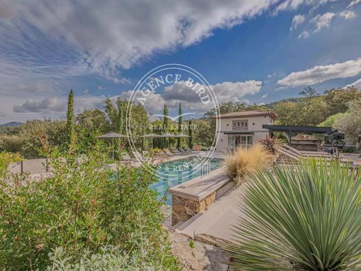 ‏וילה ב  Le Plan-de-la-Tour, Var