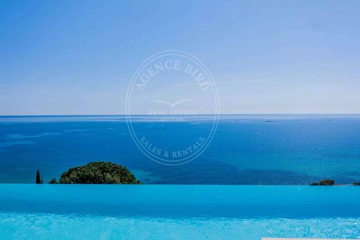 Willa w Sainte-Maxime, Var