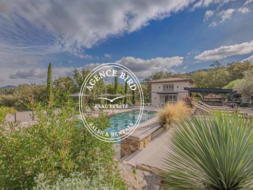 Villa à Le Plan-de-la-Tour, Var