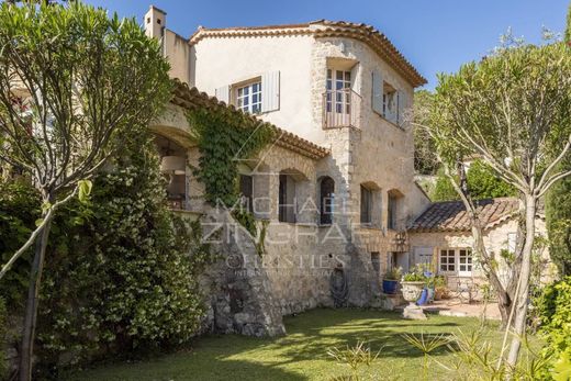 Villa in Mouans-Sartoux, Alpes-Maritimes