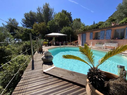 Luxury home in La Turbie, Alpes-Maritimes