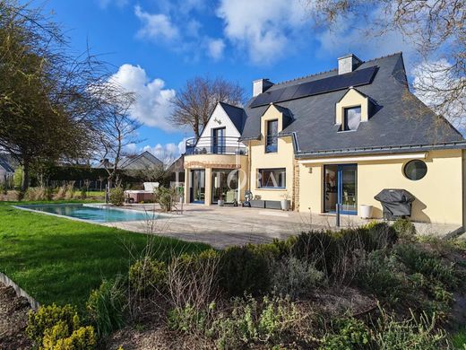 Luxury home in Ploeren, Morbihan