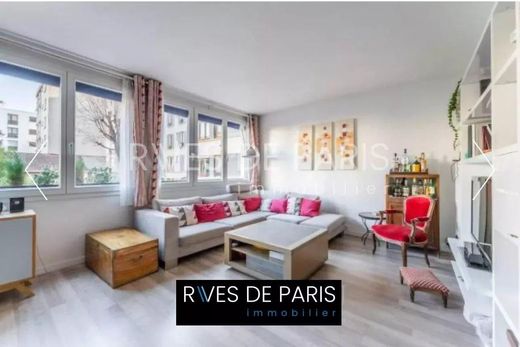Apartment / Etagenwohnung in Boulogne-Billancourt, Hauts-de-Seine