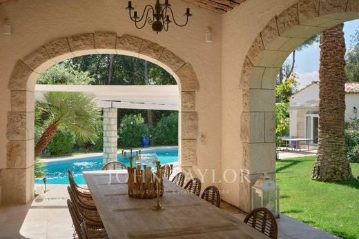 Luxury home in La Colle-sur-Loup, Alpes-Maritimes
