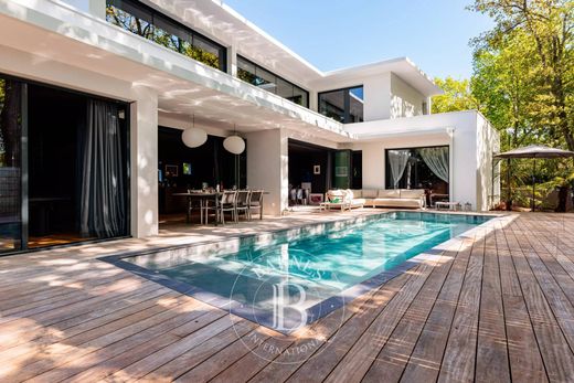 Luxury home in Sucé-sur-Erdre, Loire-Atlantique