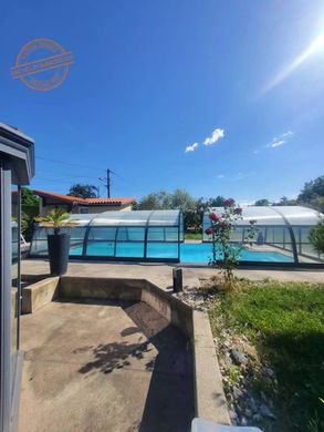 Luxury home in Fleurieux-sur-l'Arbresle, Rhône