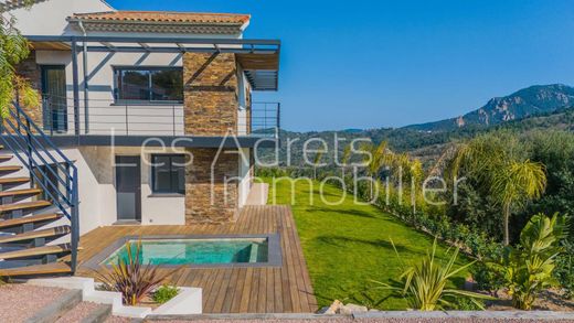 Casa de lujo en Les Adrets-de-l'Estérel, Var