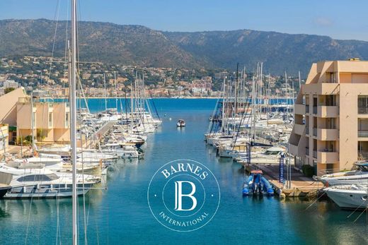 Apartment in Bormes-les-Mimosas, Var